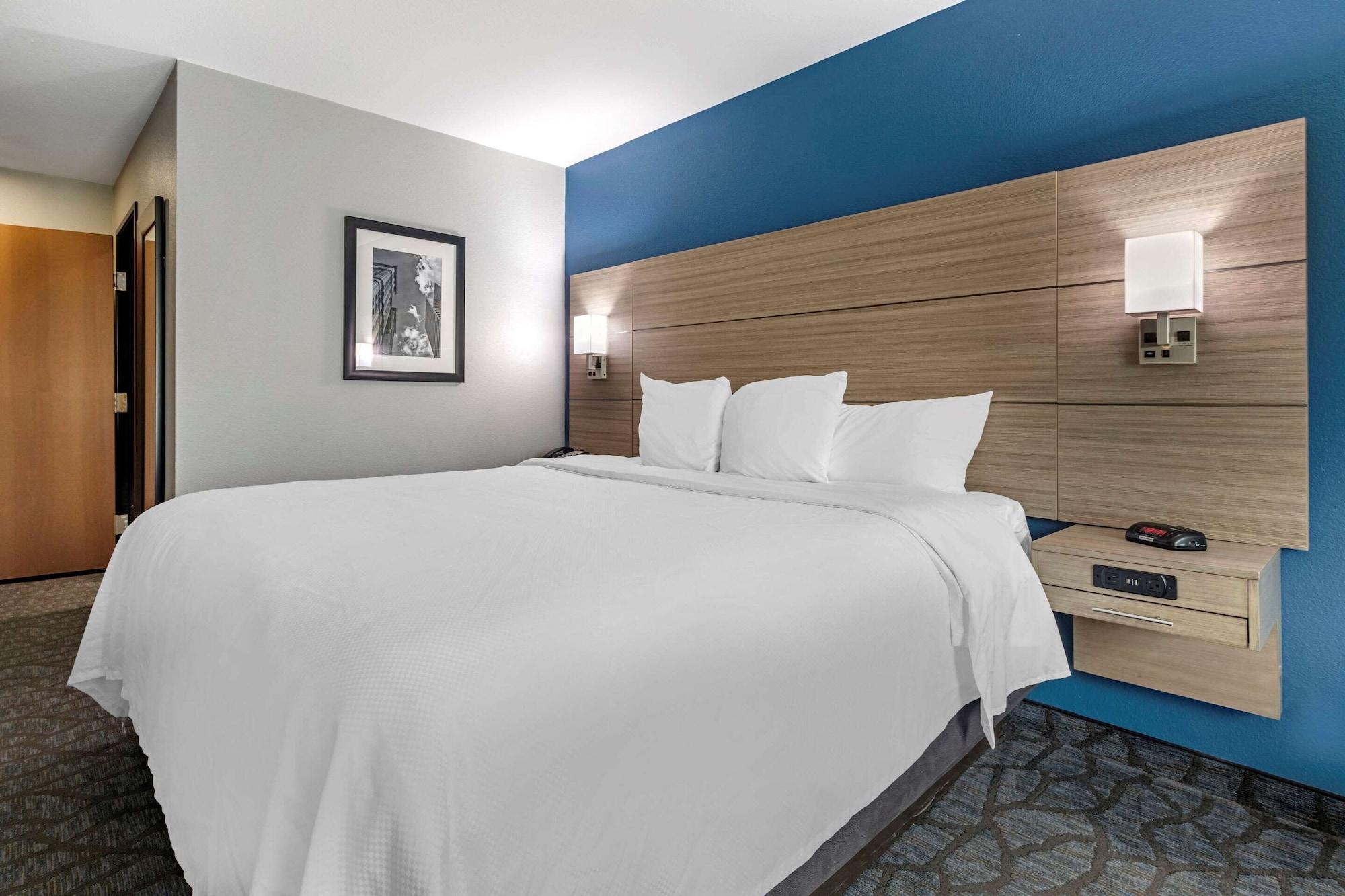 Comfort Inn & Suites Mansfield Bagian luar foto