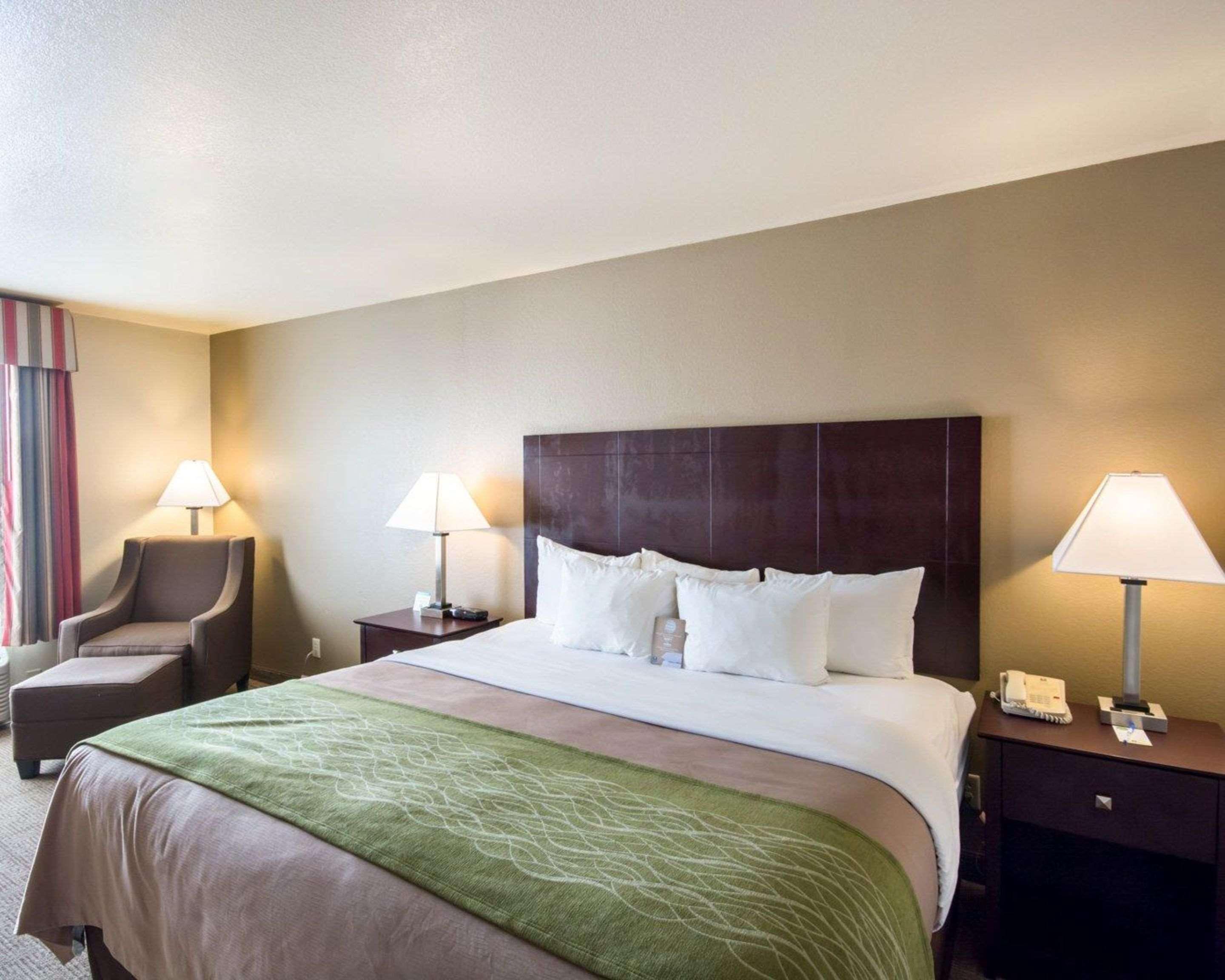 Comfort Inn & Suites Mansfield Bagian luar foto